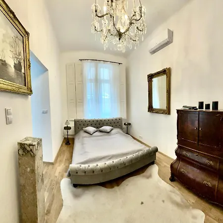 River Danube Apartment